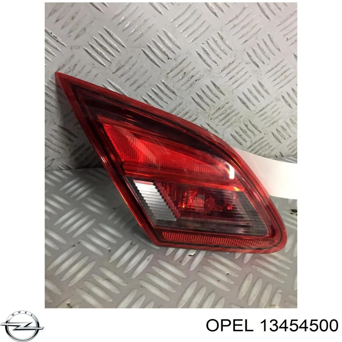 Lampa zespolona tylna lewa wewnętrzna Opel Corsa E (X15)