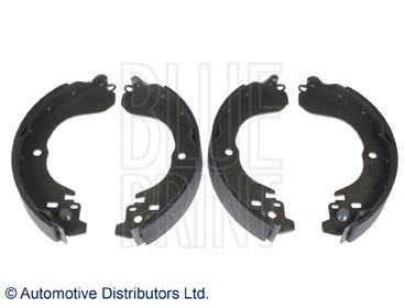 Klocki hamulcowe tylne bębnowe Chrysler Sebring (JR)