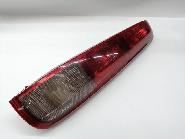 Lampa zespolona tylna prawa 26550EQ00B Nissan