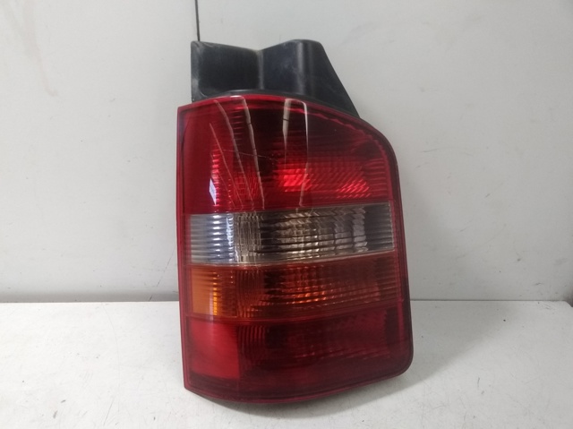 Lampa zespolona tylna lewa 7H0945095F VAG