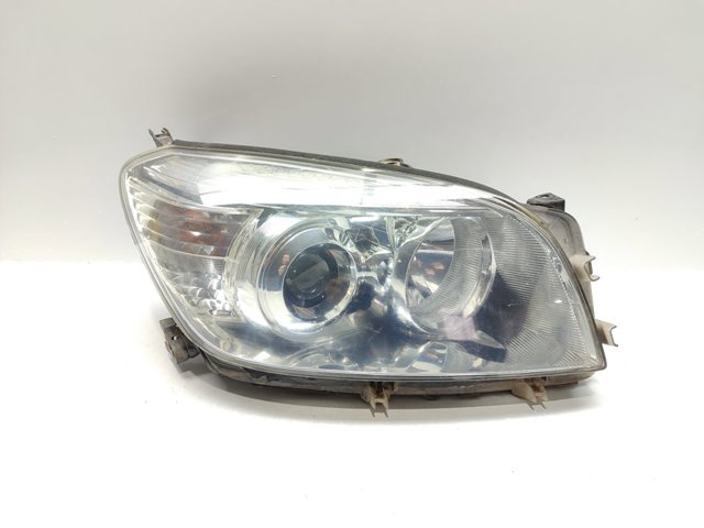 Reflektor prawy 8113042310 Toyota