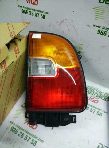 Lampa zespolona tylna prawa 8155042020 Toyota