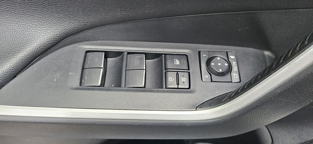 Panel przyciskowy sterowania podnośnikiem szyby przedni lewy 8404042030 Toyota