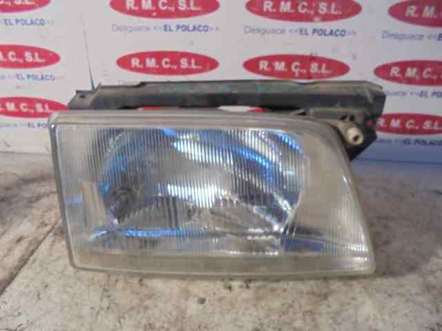 Reflektor prawy 90008020 Opel