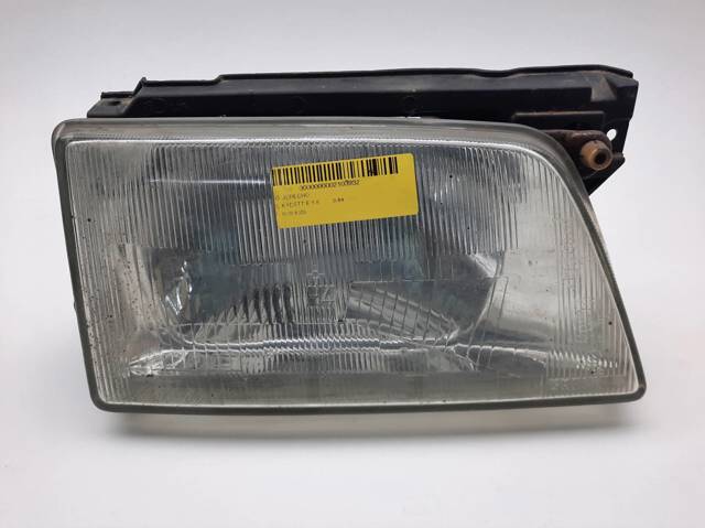 Reflektor prawy 90008020 Opel