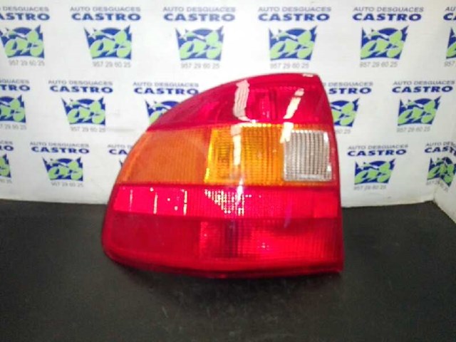 Lampa zespolona tylna lewa 90510617 Opel