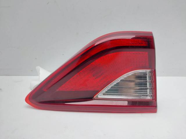 Lampa zespolona tylna lewa wewnętrzna 92403H8400 Hyundai/Kia