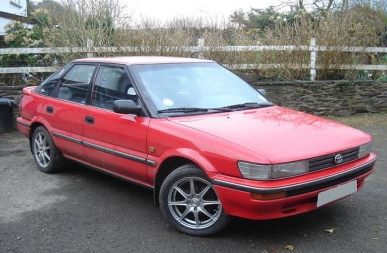 Toyota Corolla (1987 - 1992)