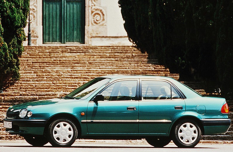 Toyota Corolla (1997 - 2001)