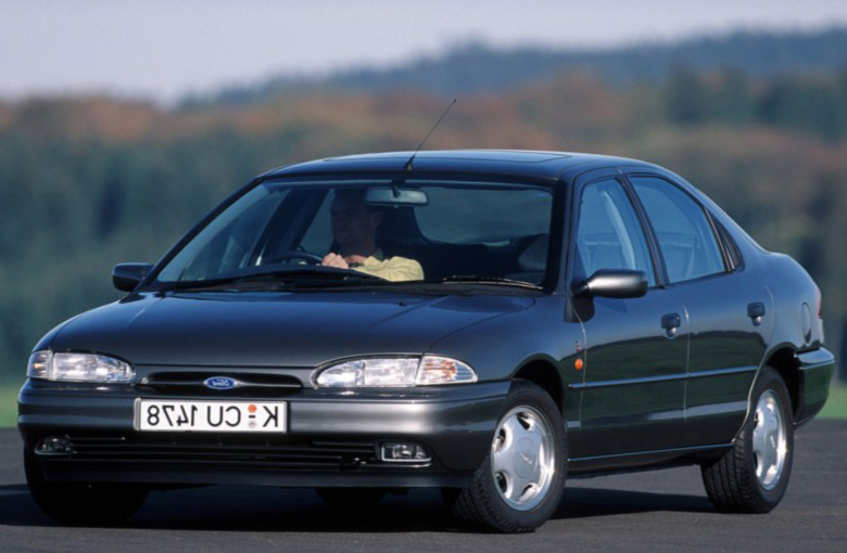 Ford Mondeo (1993 - 1996)