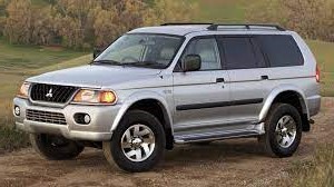 Mitsubishi Montero (2000 - 2004)